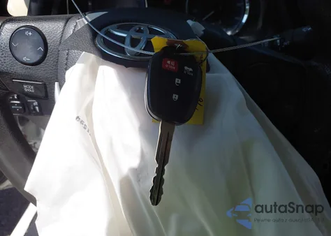 2018 Toyota Corolla Le from USA, damaged, VIN 2T1BURHE6JC062284